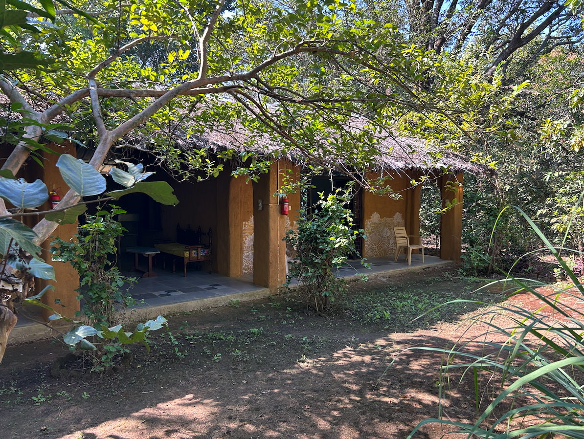 Kamp Kamouflage Kanha Jungle Farmstay